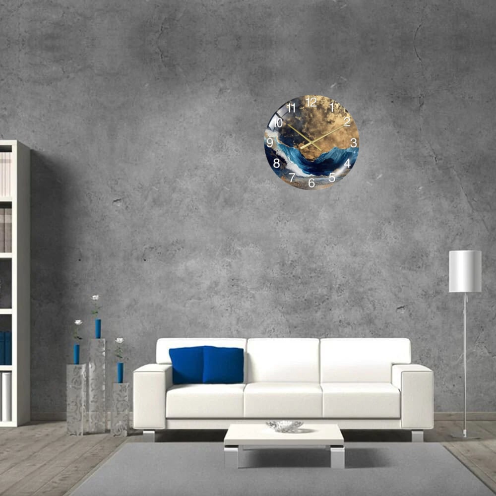 Moderne Wanduhr aus Glas mit Marmorierung